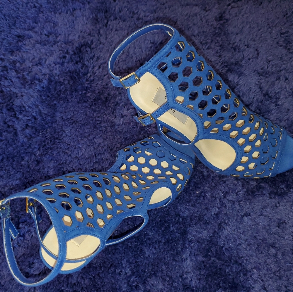 Chelsea & Zoe blue heeled sandal